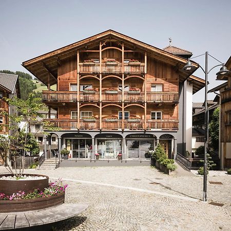 Christophorus Mountain Residence San Vigilio Di Marebbe Exterior photo